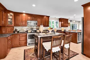 82 Bellingham Rd, Blackstone, MA 01504 - Photo 5