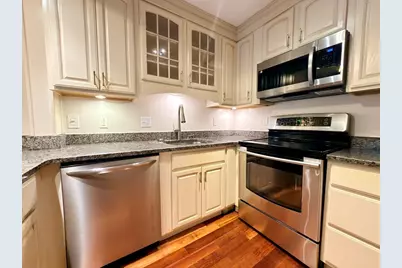1323 Worcester Road #H8, Framingham, MA 01701 - Photo 9