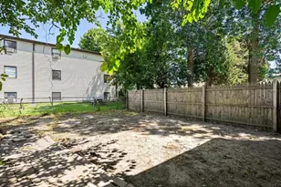 240 Montaup St, Fall River, MA 02724 - Photo 29