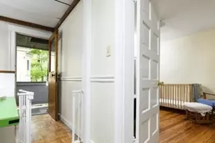 28 Cambridge Terrace, Cambridge, MA 02140 - Photo 9