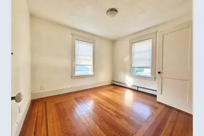 51 Rosemont Street, Lowell, MA 01854 - Photo 9
