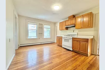 51 Rosemont Street, Lowell, MA 01854 - Photo 3