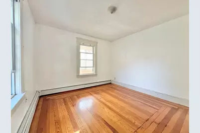 51 Rosemont Street, Lowell, MA 01854 - Photo 5