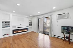 15 Houghton St, Worcester, MA 01604 - Photo 7