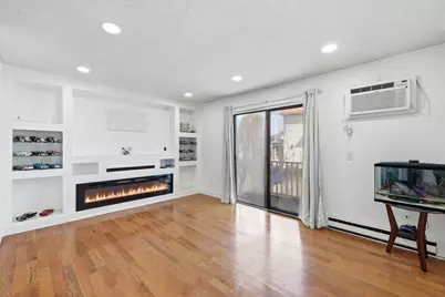 15 Houghton St #6, Worcester, MA 01604 - Photo 7