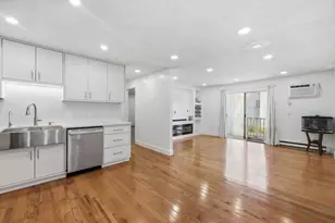 15 Houghton St, Worcester, MA 01604 - Photo 3