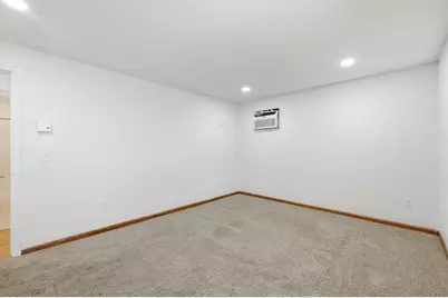 15 Houghton St #6, Worcester, MA 01604 - Photo 13