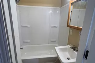 213 Worthington St, Springfield, MA 01103 - Photo 5