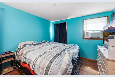 75 Knollwood St, Springfield, MA 01104 - Photo 13