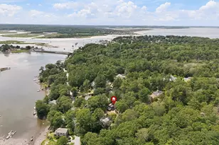 62 Bennett St S, Gloucester, MA 01930 - Photo 3