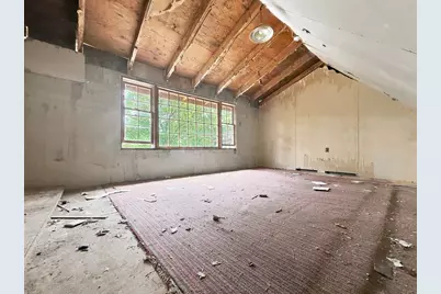 62 Bennett St S, Gloucester, MA 01930 - Photo 29