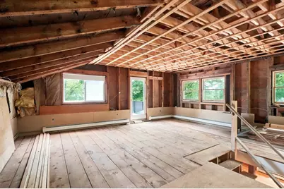 62 Bennett St S, Gloucester, MA 01930 - Photo 17