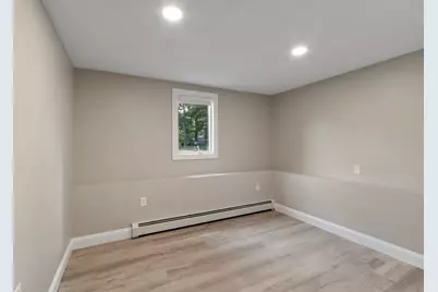25 Glenwood Rd, Tewksbury, MA 01876 - Photo 21