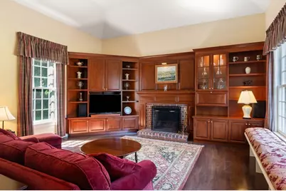 16 Longmeadow Rd, Milton, MA 02186 - Photo 13