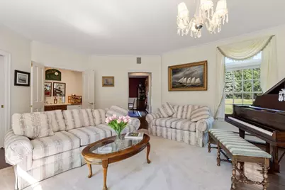 16 Longmeadow Rd, Milton, MA 02186 - Photo 5
