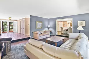 208 Tanglewood Dr, Longmeadow, MA 01106 - Photo 5