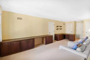 208 Tanglewood Dr, Longmeadow, MA 01106 - Photo 25