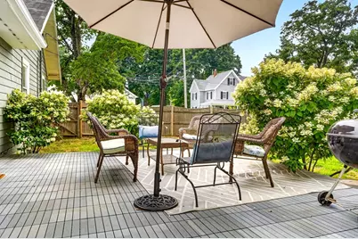 38 Miller St, Medfield, MA 02052 - Photo 27