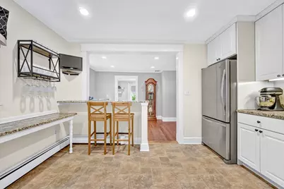 38 Miller St, Medfield, MA 02052 - Photo 9