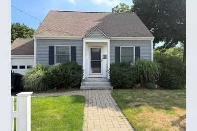 29 Pilgrim Road, Weymouth, MA 02191 - Photo 3