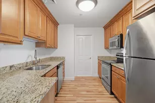 1 Lenox St, Norwood, MA 02062 - Photo 7
