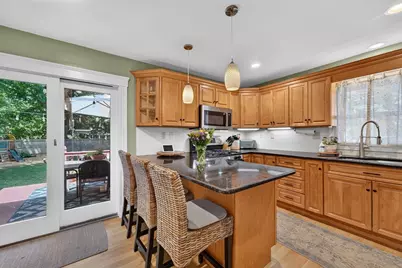 195 Pond St, Weymouth, MA 02190 - Photo 17