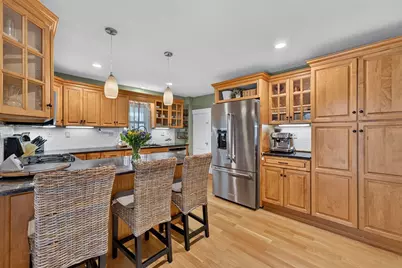 195 Pond St, Weymouth, MA 02190 - Photo 15