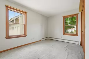 71 Chestnut St, Hatfield, MA 01038 - Photo 17