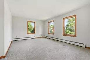 71 Chestnut St, Hatfield, MA 01038 - Photo 13