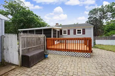 35 Park Forest Rd, Springfield, MA 01118 - Photo 35
