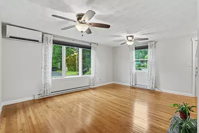 35 Park Forest Rd, Springfield, MA 01118 - Photo 13