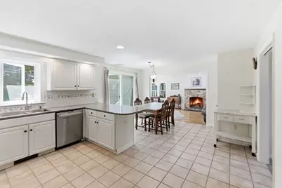 41 Lamplighter Dr, Shrewsbury, MA 01545 - Photo 5