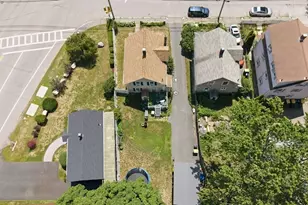 104 Fisher St, North Attleboro, MA 02760 - Photo 31