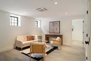 911 Mt Auburn St, Cambridge, MA 02138 - Photo 13