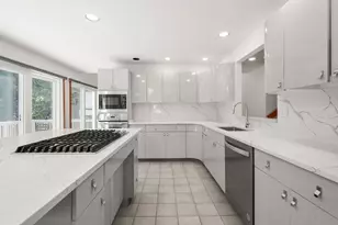 7 Larch Rd, Acton, MA 01720 - Photo 5