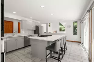 7 Larch Rd, Acton, MA 01720 - Photo 3