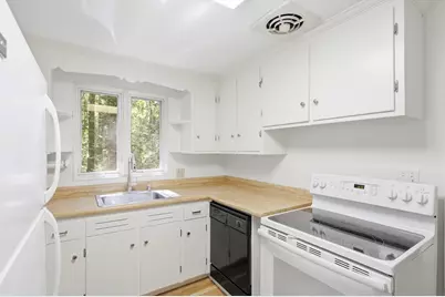 5 Hayden Ln, Bedford, MA 01730 - Photo 13