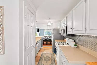 2 Chapman Pl. #2, Leominster, MA 01453 - Photo 3