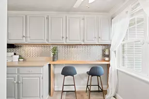 2 Chapman Pl, Leominster, MA 01453 - Photo 5