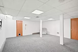 2 Chapman Pl, Leominster, MA 01453 - Photo 19
