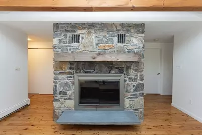 92 Brook St, Hudson, MA 01749 - Photo 21
