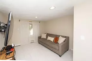 92 Brook St, Hudson, MA 01749 - Photo 9