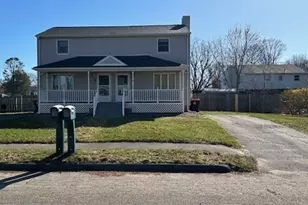 19-20 Orlando, Agawam, MA 01030 - Photo 1