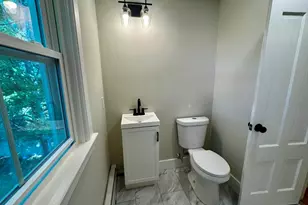 37 Oakes Ave, Southbridge, MA 01550 - Photo 33