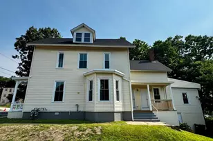 37 Oakes Ave, Southbridge, MA 01550 - Photo 5