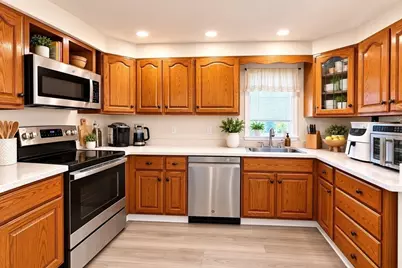 133 Farmland Road, Lowell, MA 01850 - Photo 7