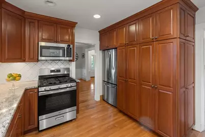 533 Chestnut Street, Needham, MA 02492 - Photo 19