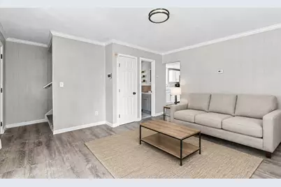 100 Melville St, Fall River, MA 02724 - Photo 11