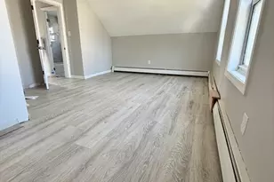 100 Melville St, Fall River, MA 02724 - Photo 11