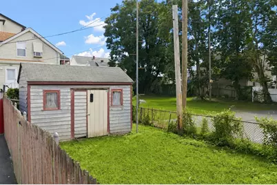 100 Melville St, Fall River, MA 02724 - Photo 3